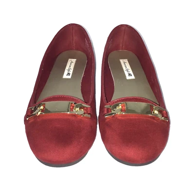 Zapatos sin cordones American Eagle para mujer talla 7 rojos imitación gamuza hebilla dorada Foto 1 de 4