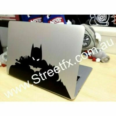Laptop Batman Caballero Oscuro Calcomanía Adhesiva Apple Macbook Dell Laptop MSI Asus. Foto 1 de 3