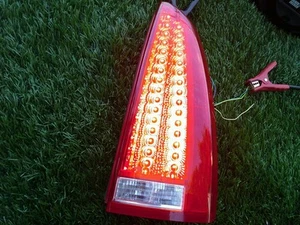 2006-2011 CADILLAC DTS PASSENGER SIDE R TAILLIGHT OEM - Picture 1 of 6