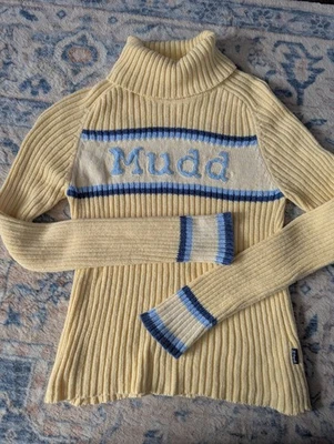 Suéter de Colección Y2K Años 2000 Mudd Jeans Cuello Tortuga Logo Talla Pequeña LEER DESCRIPCIÓN  Foto 1 de 4