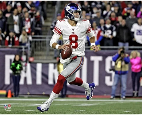 Daniel Jones New York Giants Unsigned Scramble 16" x 20" Photo - Fanatics Cover