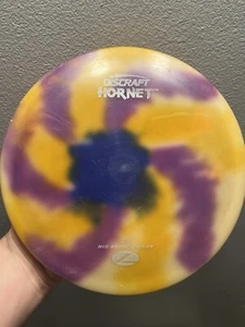 Discraft Hornet Purple Yellow 2.0 Mid Range Driver Golf Disc - Picture 1 of 8