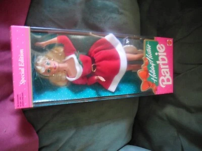 Vintage 1992 Mattel Holiday Hostess Barbie Special Edition #10280 - NRFB Lovely! - Image 1 of 4