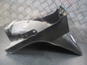HONDA FT500 1982 80100-MC8-000 RR FENDER 13061 - Imagen 1 de 6