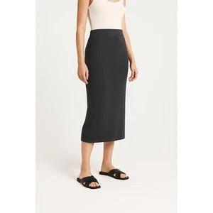 NEW Abercrombie & Fitch Black Ribbed Knit Side Slit Midi Skirt Size XS Petite - Picture 1 of 10
