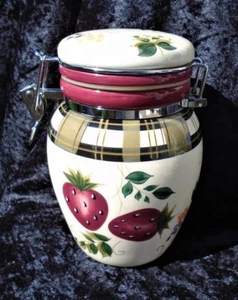 ONEIDA STRAWBERRY PLAID Storage Canister- Medium 8" tall- Pattern Discount 2002 - Picture 1 of 7