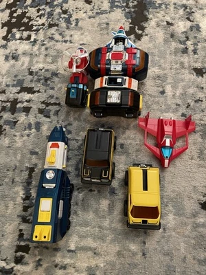 Vintage 1982 Popy Dairugger XV Voltron Vehicle Force Japan 15” Robot For Parts - Image 1 of 4