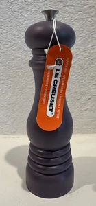 Le Creuset Pepper Mill Grinder 8"- Color -Matte Ametist- NWT - Picture 1 of 4
