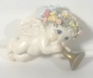 Dreamsicles Fridge Magnet Cherub Blowing A Horn VTG Flawless Angel Cast 1990s - Picture 1 of 3