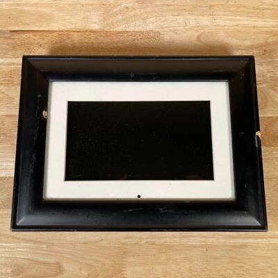 Pandigital PAN7056W01 Digital Photo Frame Black 7.0" Widescreen Motion Sensor - Image 1 of 4