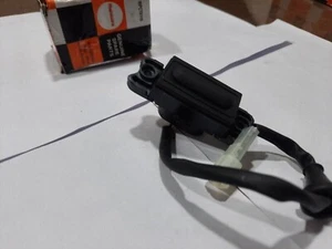 Fit For MAHINDRA XUV500 1ST AND 2ND GEN TAIL GATE DOOR RELEASE SWITCH - Picture 1 of 4