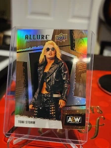 Toni Storm Aew 2022 Upperdeck Table Refractor Trading Card #87 - Picture 1 of 2