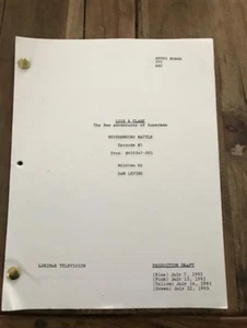 Lois & Clark - Las Nuevas Aventuras de Superman "Batalla Interminable" Guión de TV - Imagen 1 de 3