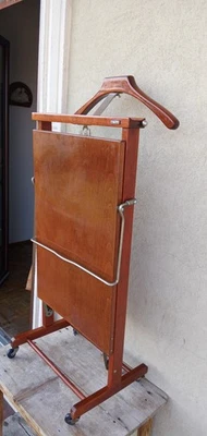 Servomuto FRATELLI REGUITTI Appendiabiti Stira Pantaloni NOCE MASSICC Servo Muto - Immagine 1 di 4