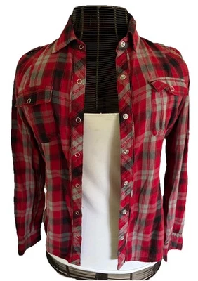 Camisa a Presión MILEY CYRUS MAX AZRIA Para Mujer Roja Franela a Cuadros Manga Redonda Talla L Foto 1 de 4