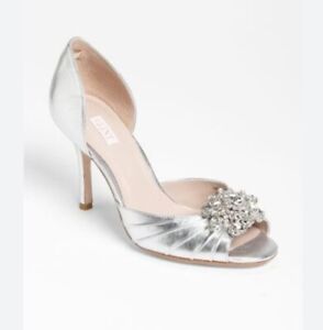 Glint Radiance D'orsay Silver Leather Crystal Embellished Pumps Shoes Heels Sz 8