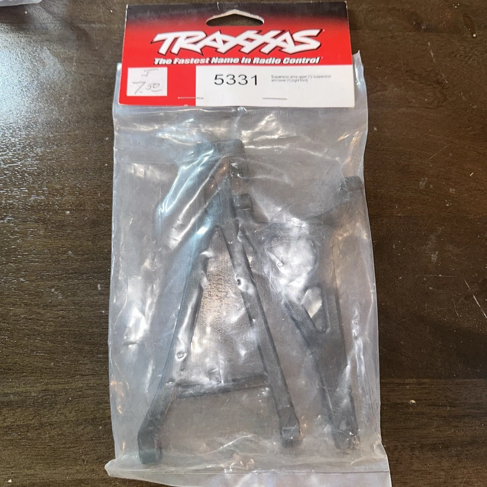 Traxxas 5331 - рычаги подвески верхний и нижний - (правый передний) - новый - запечатанный - Изображение 1 из 4