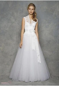 New David Fielden Sposa Grace Kelly Lace Wedding Dress 8 RRP £3800 - Picture 1 of 17