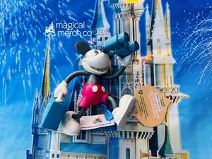 2021 Disney Vacation Club DVC Mickey Mouse Holiday Ornament New - Picture 1 of 1
