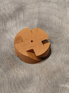 4 Blade Mahogany Propeller HUB ONLY Whirligig airplane spinner 35° 1/4" slots - Picture 1 of 5