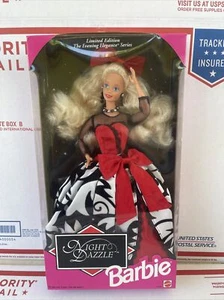 Barbie bionda 1994 NIGHT DAZZLE bambola edizione limitata #12191 NRFB - Foto 1 di 8