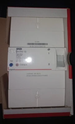 LEGRAND BACO DISJONCTEUR  DIFFÉRENTIEL TRIPHASÉ 30-60A 500MA SÉLECTIF - Photo 1/3