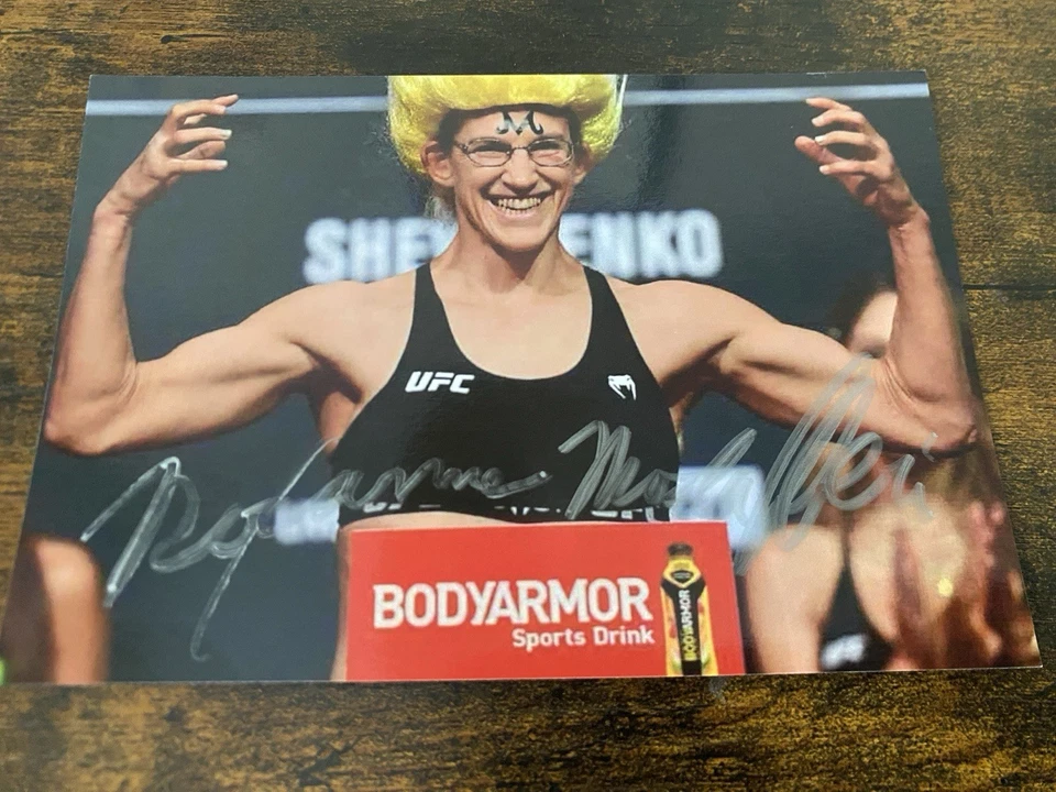 Roxanne Modafferi Signed Autograph 4x6 Photo Happy Ninja UFC MMA Fighter - Image 1 of 1