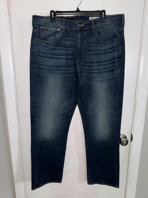 Cremieux Premium Denim Blue Straight Jeans Men's Size 40x30 EUC - Image 1 of 3