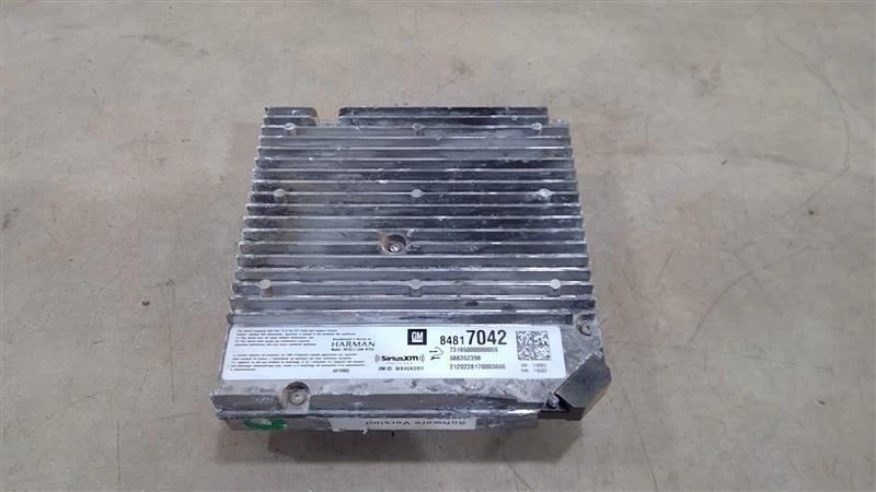 Receptor de radio GMC ACADIA 2020-2022 Match OEM 84817042  Foto 1 de 4