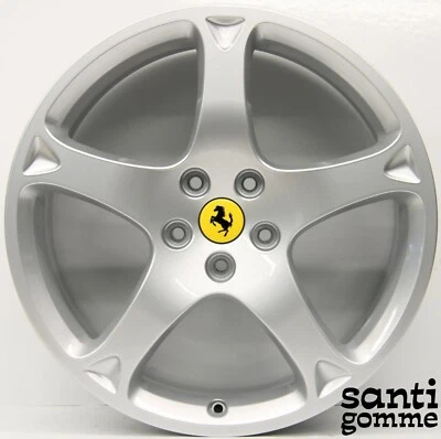 1 CERCHIO FERRARI CALIFORNIA 8 X 19 " ORIGINALE SILVER RIVERNICIATO 246441 - Immagine 1 di 4
