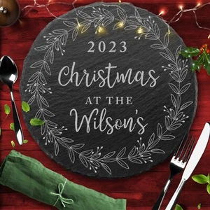 Wreath Any Names & Text Round Personalised Engraved Christmas Slate Placemat - Picture 1 of 1