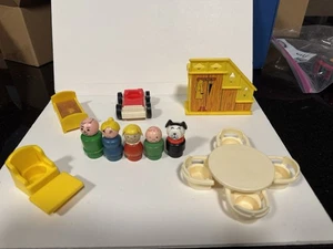 Vintage Fisher Price Play Family House (yellow/blue) Accessories #952 - Picture 1 of 5