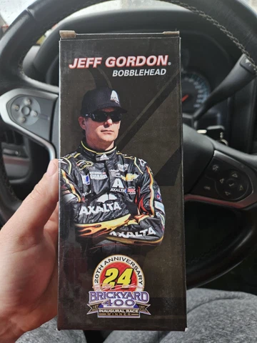 Rare JEFF GORDON #24 BOBBLEHEAD 20th Anniv Brickyard 400 2014 NASCAR Souvenir Cover