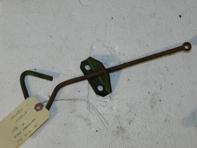 John Deere 1010 RU Tractor Handbrake Park Braker Lever & Brkt, AM1859T, M3297T - Image 1 of 3
