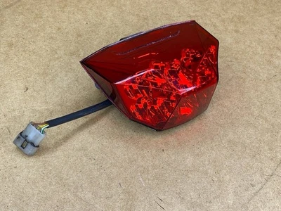 Luz trasera tali ktm 690 duke 76014040100 76014040000 Foto 1 de 4