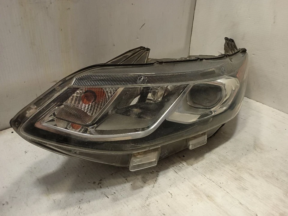 Conjunto de faros delanteros izquierdo Chevrolet Volt 2016-2019 conductor 11919052 Foto 1 de 4