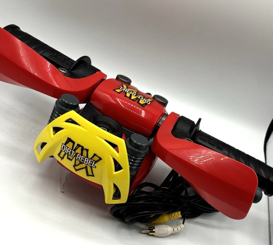 Hasbro MX 2005 Dirt Rebel Plug & Play juego de televisión carreras de motocross con soporte, probado_ Foto 1 de 4