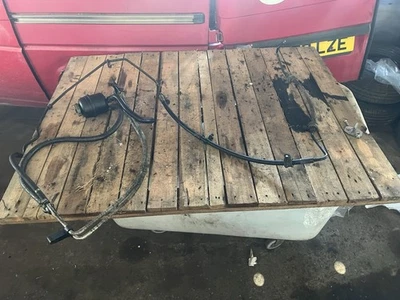 Tubos de dirección asistida VW Crafter CR30 2008 2,5 TDI Foto 1 de 4