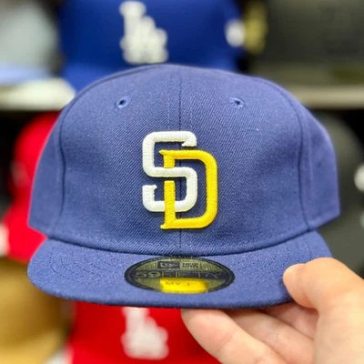 Sombrero ajustable New Era Infantil San Diego Padres 'My 1st Kids' Azul marino/amarillo 9FIFTY Foto 1 de 4