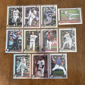 2025 Topps Series 2 Silver Sand Glitter 11 Card Lot with ROOKIES!!! Tatis - Picture 1 of 2