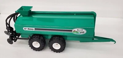 All Metal Toy, Liquid Manure Tank, 1/16th Scale, Made in USA!  Green - Image 1 of 2
