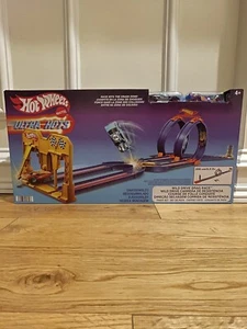 Hot Wheels Ultra Hots Wild Drive Drag Race Track Set With Police & Race Car - Picture 1 of 8