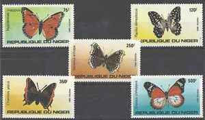 Timbres Papillons Niger 625/9 ** lot 7906