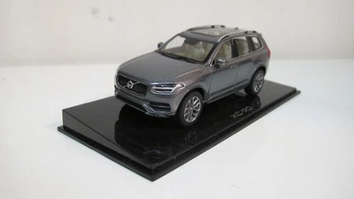 1: 43 NOREV VOLVO XC90 灰色压铸汽车经销商盒 — 第 1/4 张图片