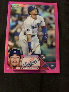 2023 Topps Chrom Miguel Vargas RC rosa Refraktor #161 Los Angeles Dodgers - Bild 1 von 1