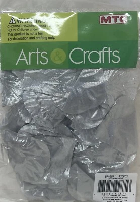 Pétalos de rosa de plata Foto 1 de 2