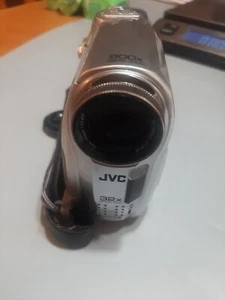 JVC Digital Video Camera GR-D375u 32x Optical MiniDV with Case - Picture 1 of 6