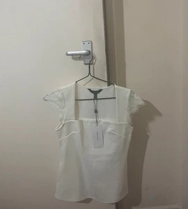 Brand New Karen Millen White Square Neck Lace Top Size 6 For Going Out Or Party - Picture 1 of 4