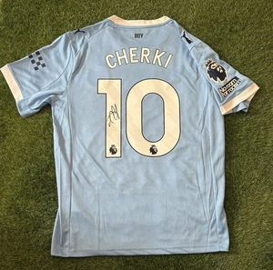Von Cherki signiertes Manchester City 25/26 Heimtrikot - Bild 1 von 1