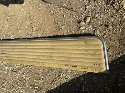 1954 Ford Custom Ford 4-door , Panel On Back Of Front Seat - Imagem 1 de 4